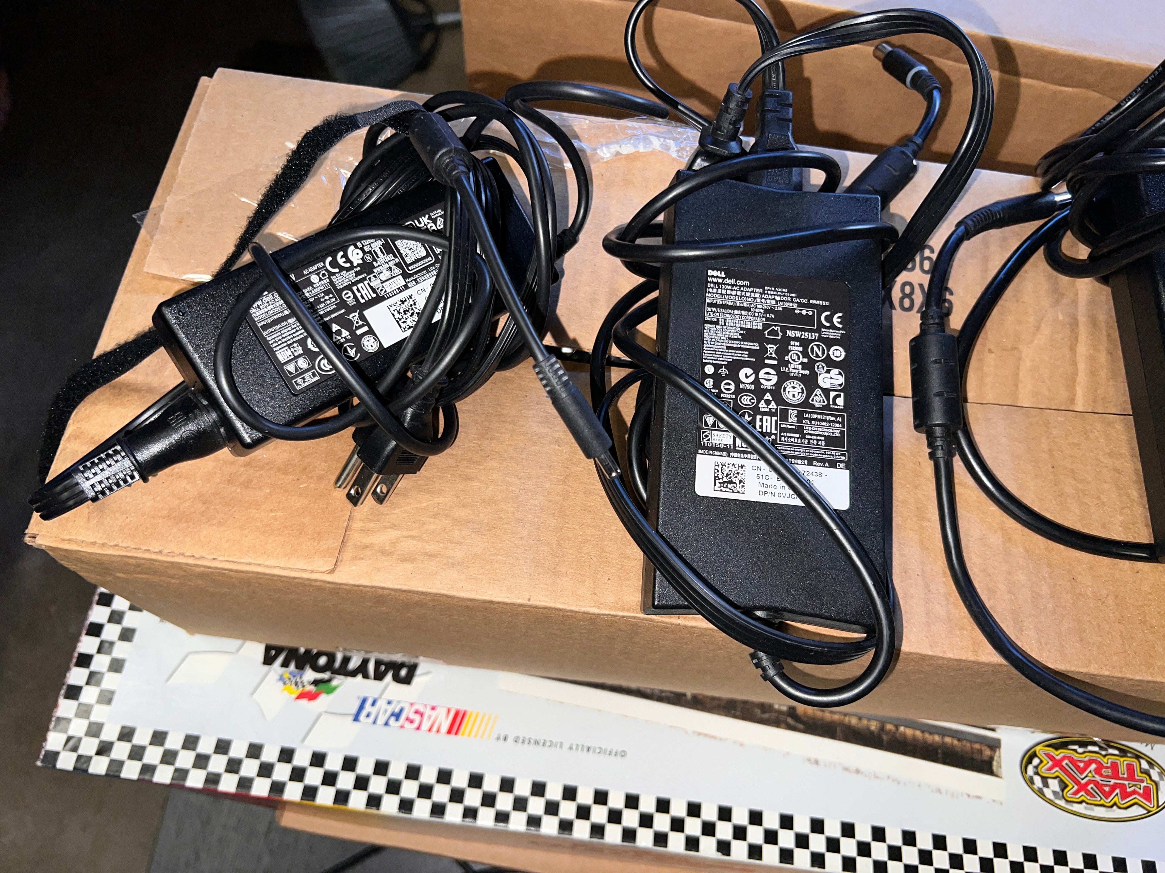 Dell Docking Station 4k D3100 WD19 TB15 and power supply bundle!