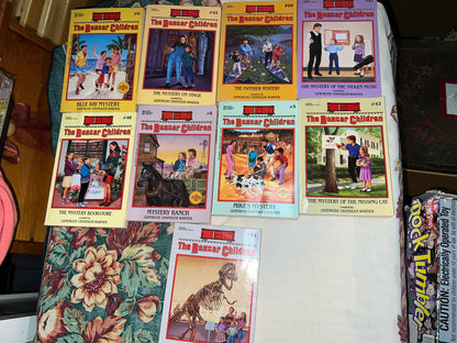 Bundle of 9 Vintage Boxcar Children Paperback Books!