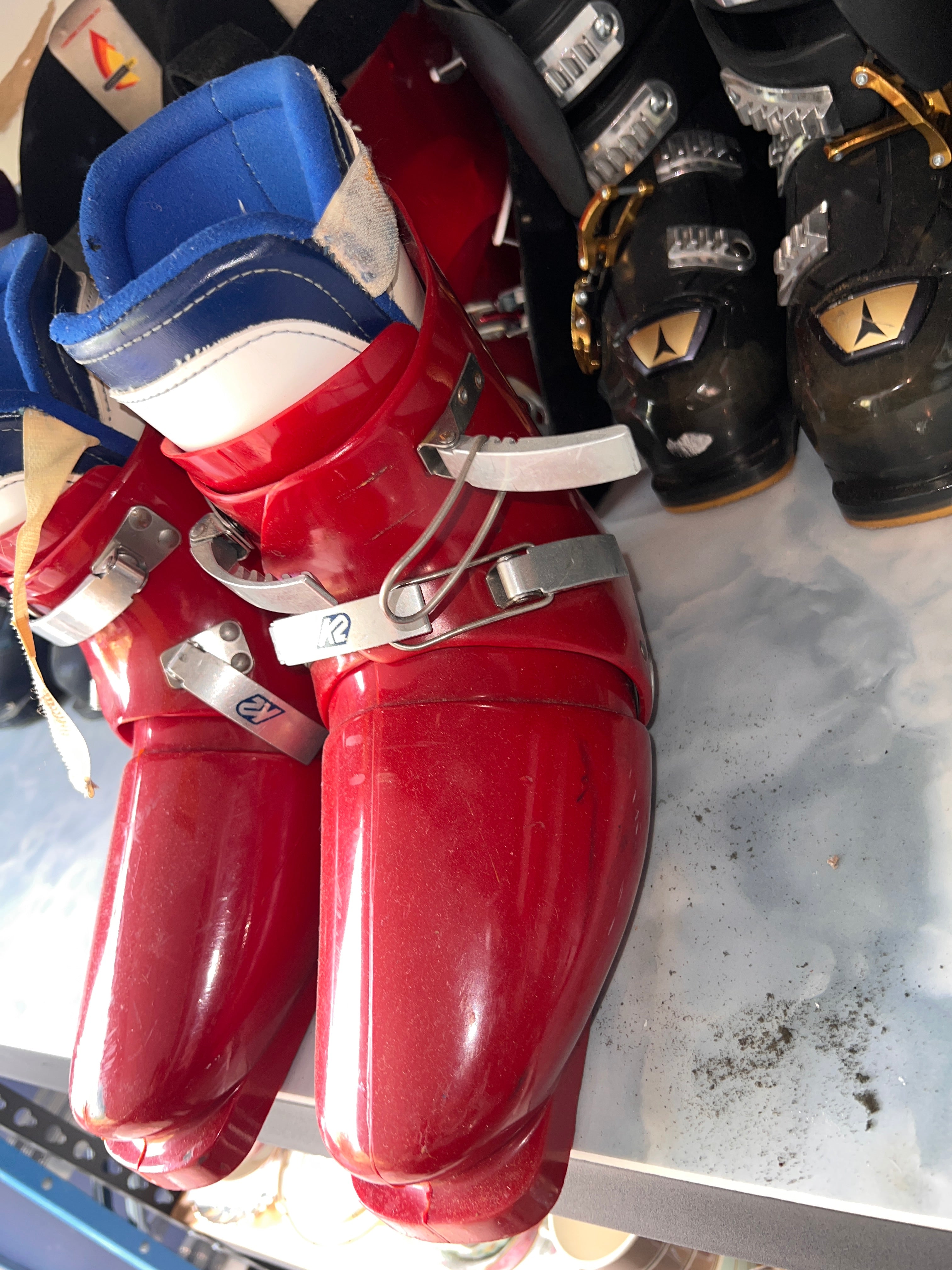 K2 Ski Boots Vintage Men’s - Size 10-11 Good condition