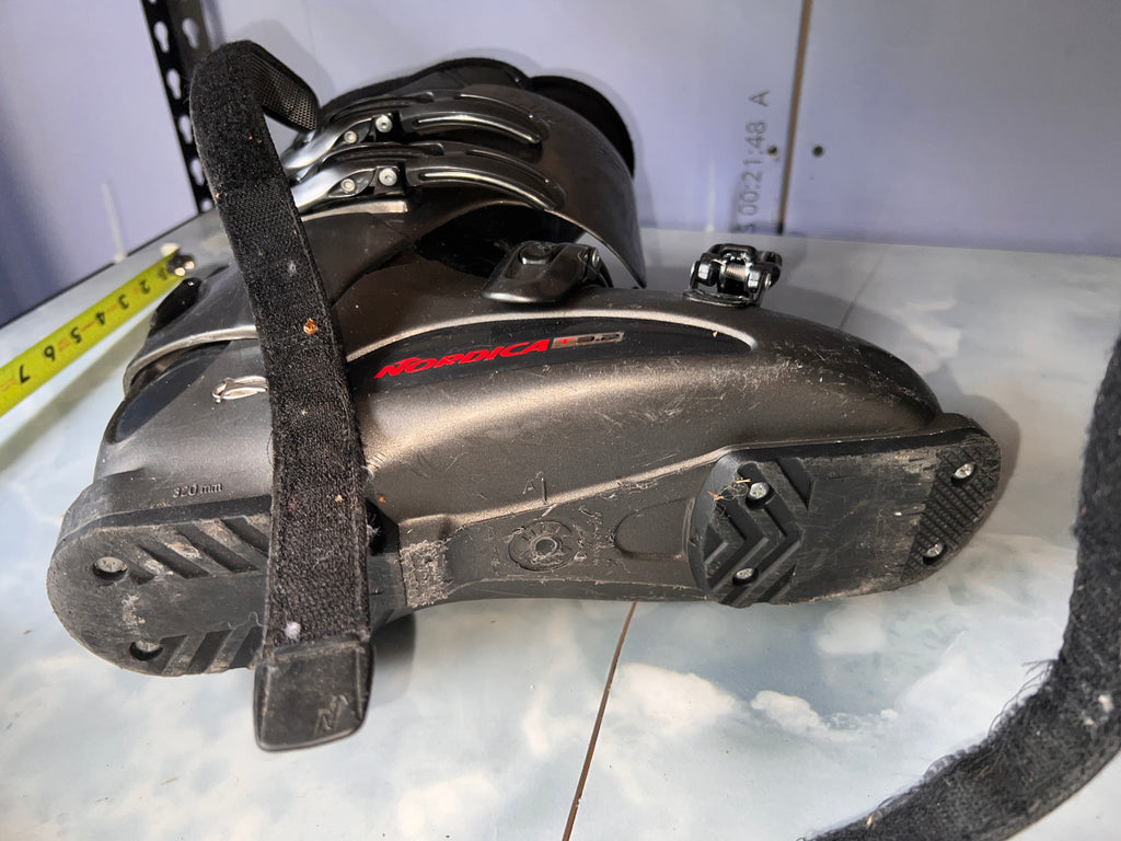 Nordica Ski Boots Mondo 30.5–31.0 (US Men’s 12.5–13) – Black