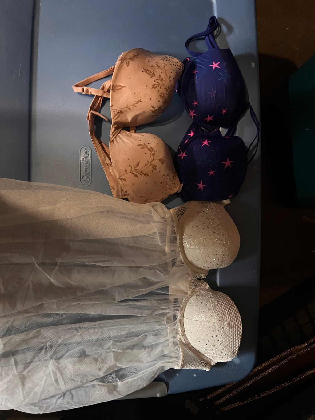 Huge lot of Victoria's Secret Bras 26 total 32 B Size