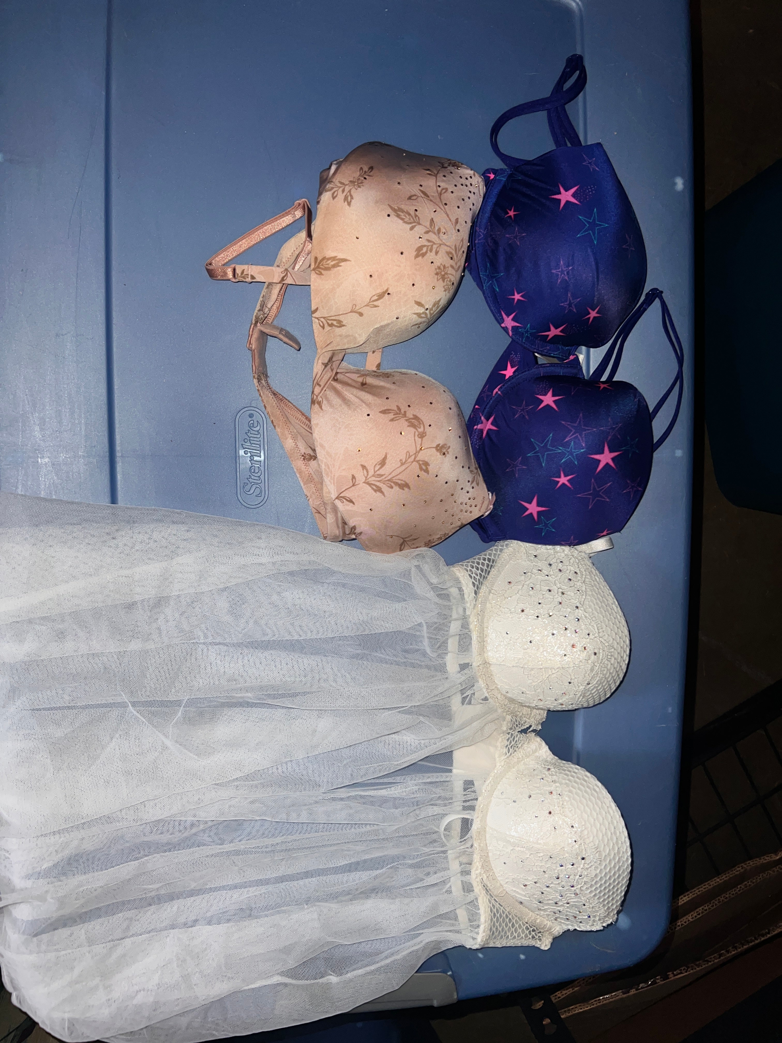Huge lot of Victoria's Secret Bras 26 total 32 B Size