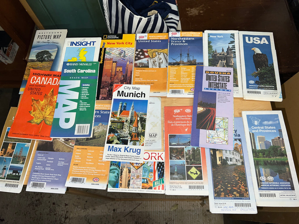 Vintage travel AAA maps and Tourist Pamphlets for Washington