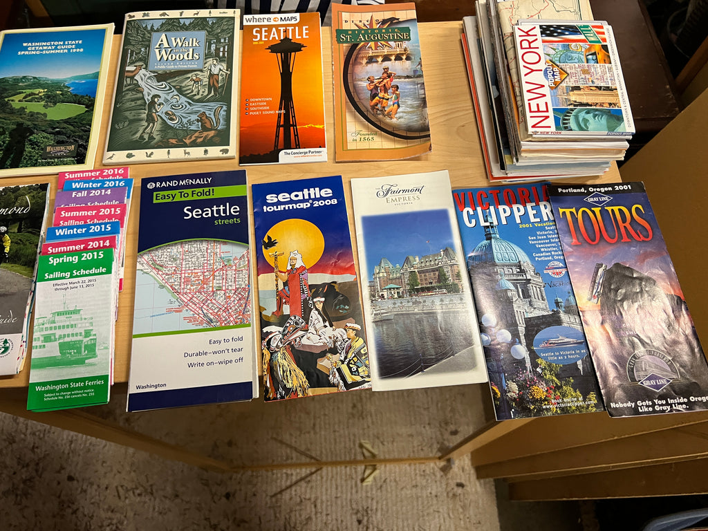 Vintage travel AAA maps and Tourist Pamphlets for Washington