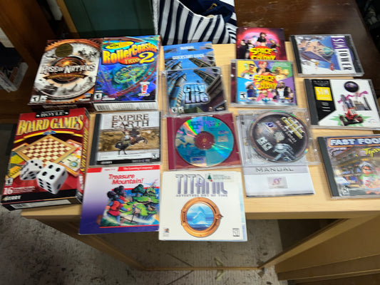 Bundle of vintage PC Software Games!  22 total!