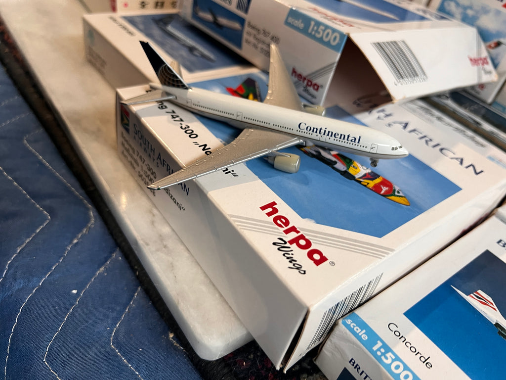 Huge Bundle of Herpa Model Airplanes 1:500 rare Pocket Monsters Concorde