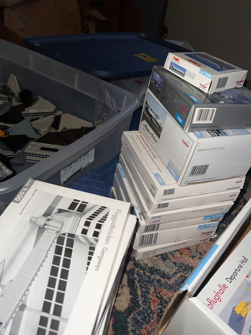 Herpa Airport Bundle with Accessories and extras