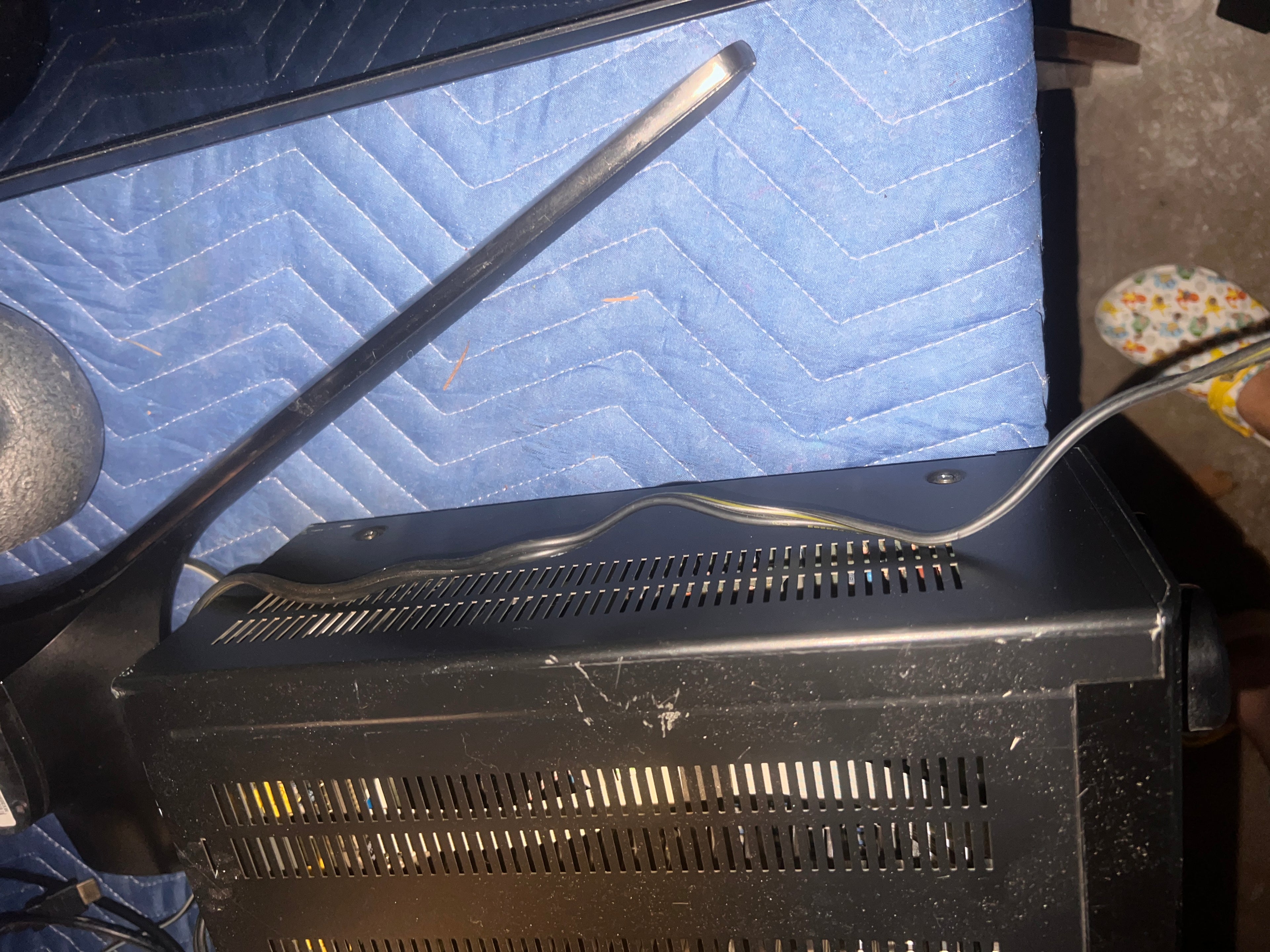 Sony STR-DE525 5.1ch Dolby Surround FM Stereo/FM-AM Receiver A/V Control Center