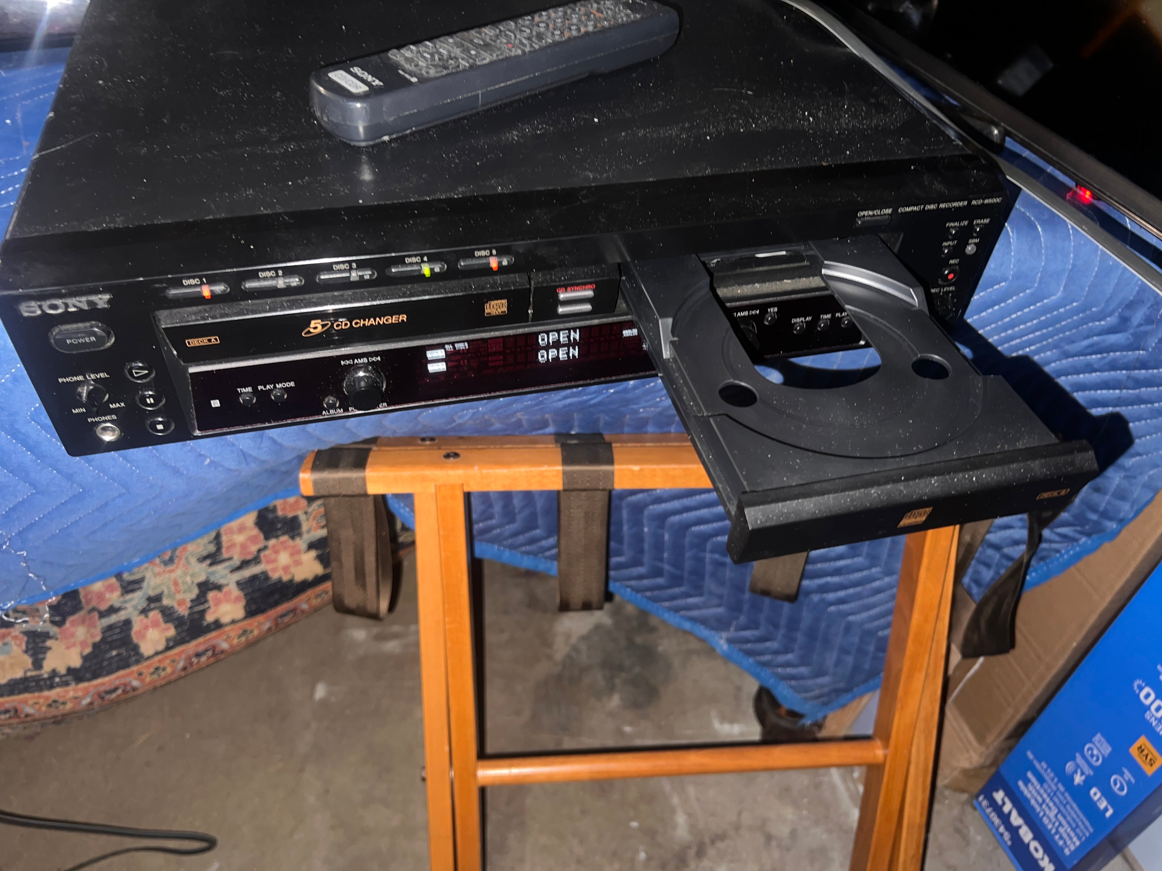 Sony RCD-W500C 5 Disc CD Changer Player/Recorder with Remote