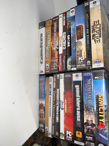 Vintage bundle of PC Games Total war Medieval Spore and More!