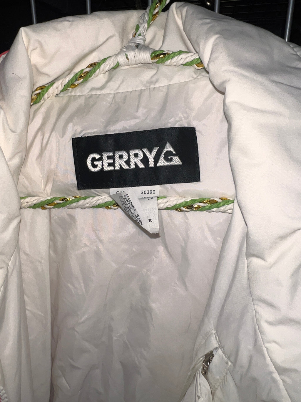 Gerry Womens Ski Suit Vintage Size 12 White red and black Retro