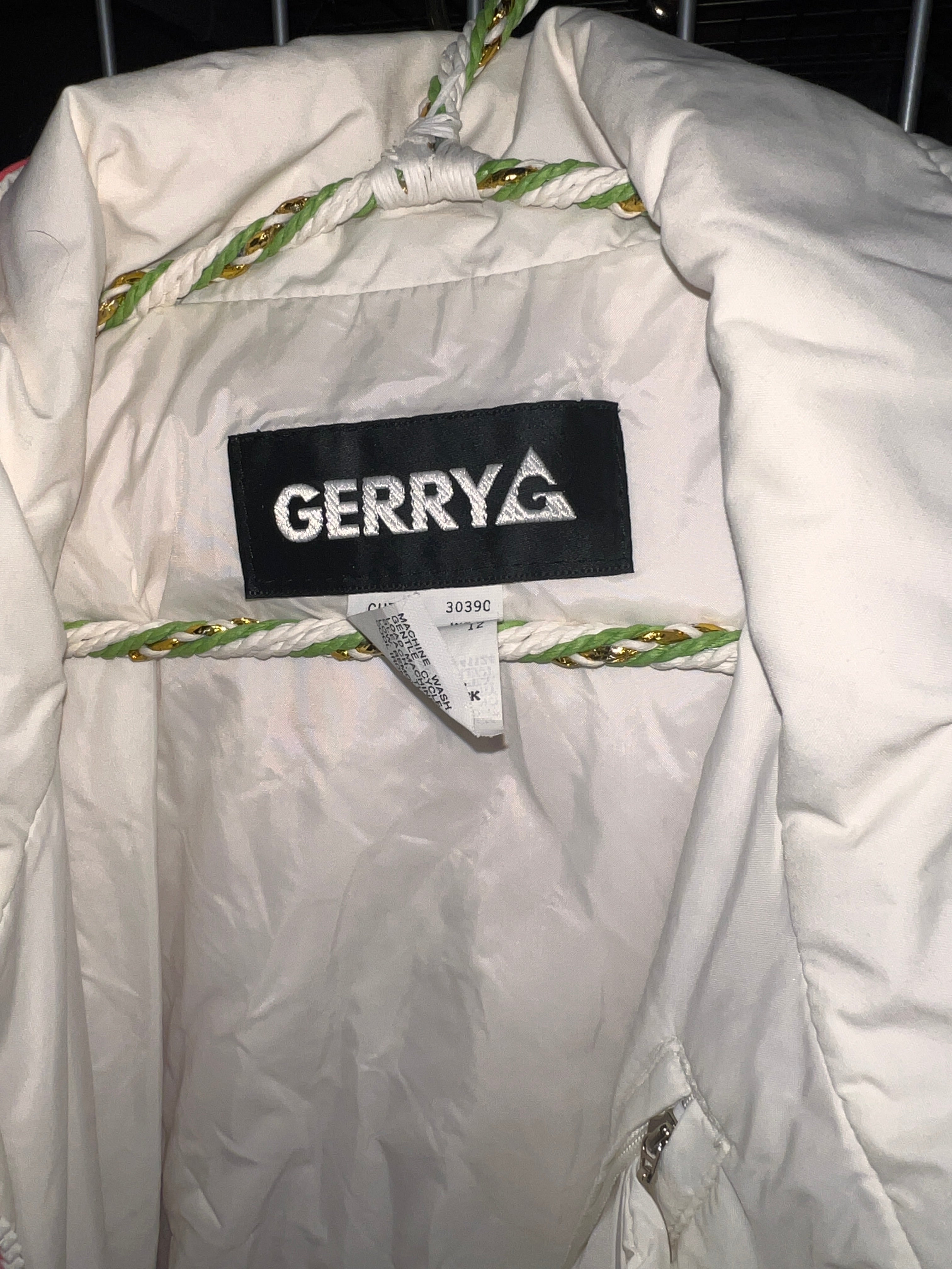 Gerry Womens Ski Suit Vintage Size 12 White red and black Retro