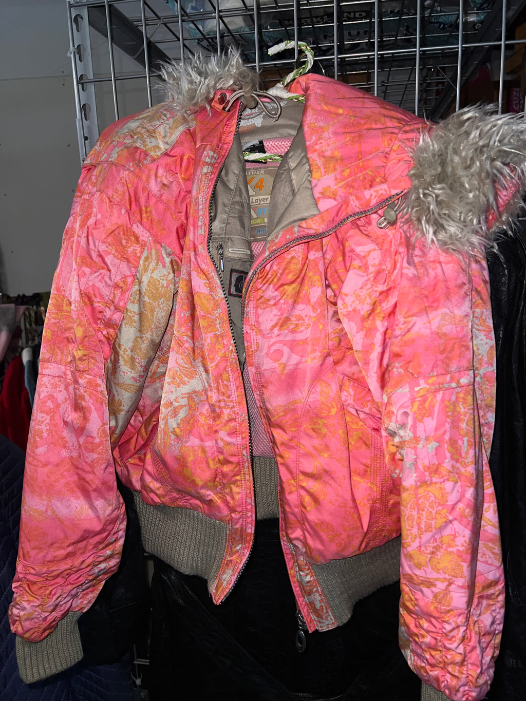 Obermeyer Womens Size 10 Ski Jacket Pink