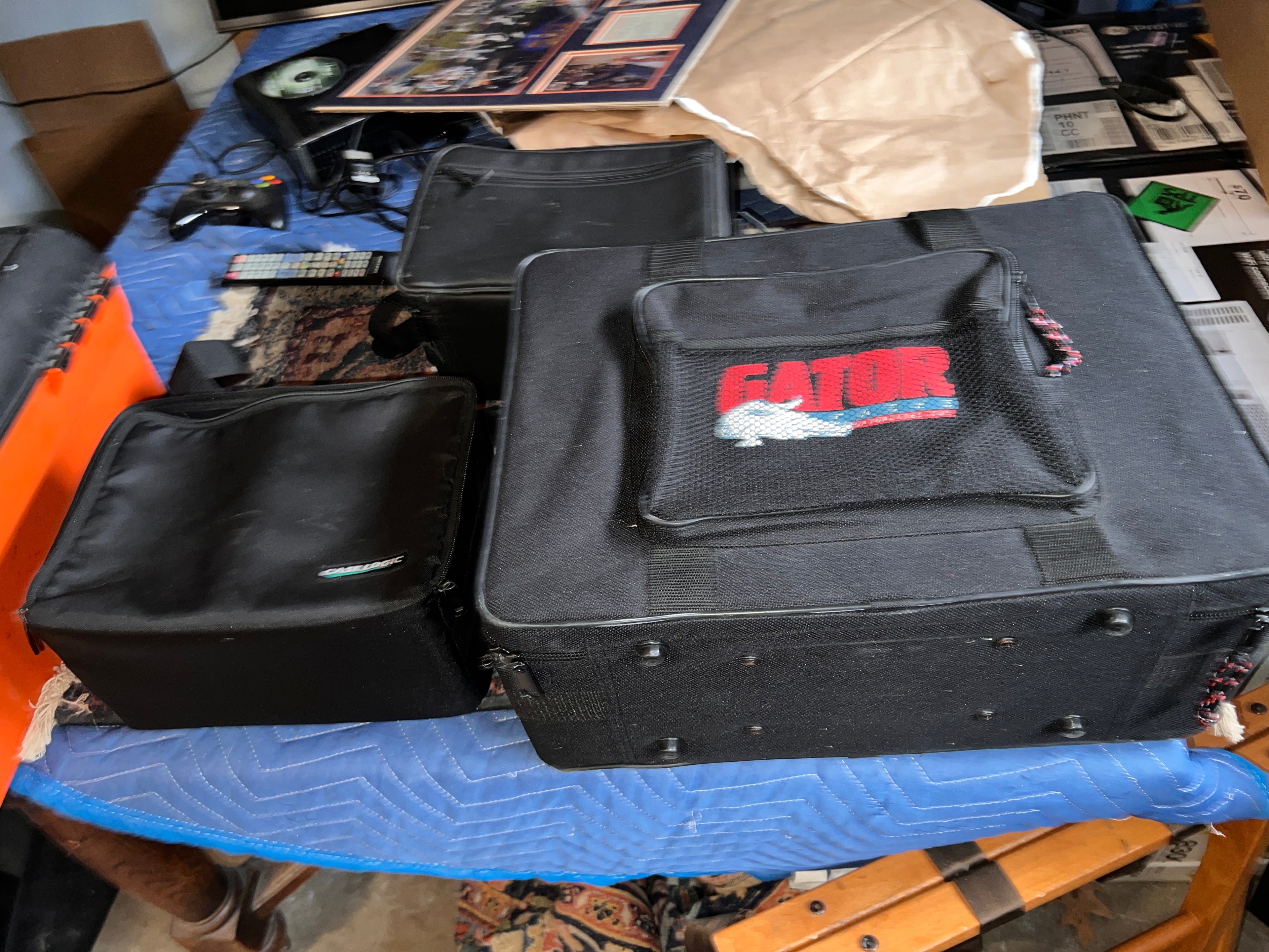 135 Vintage R & B and Hip Hop CDs Album Collection with Travel Cases