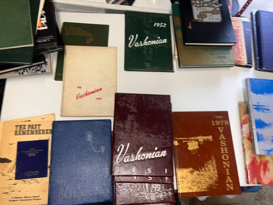 Bundle of Antique Yearbooks Vashon Island Vashonian