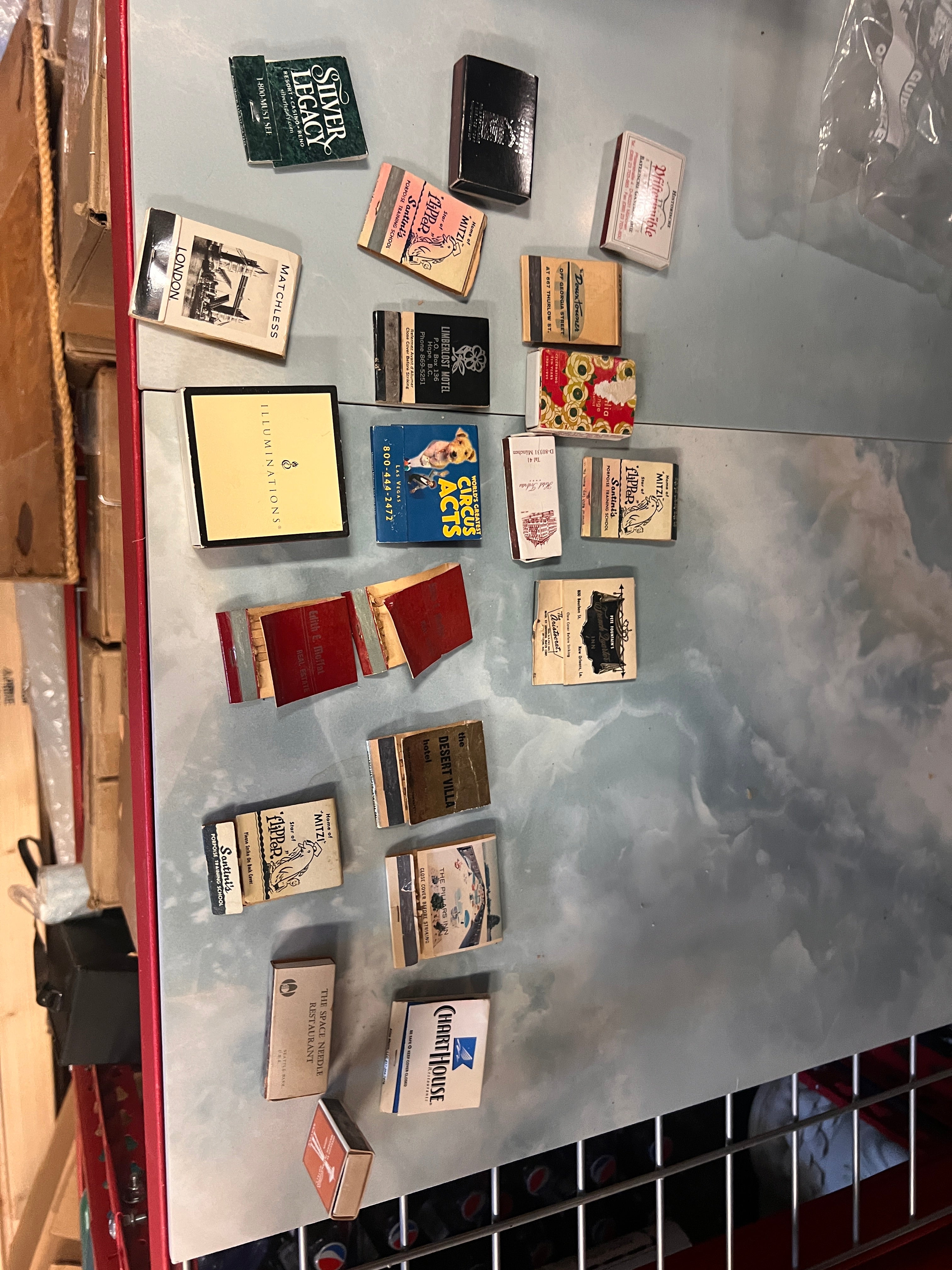Lot of 130+ Vintage Match Book and Box Travel Hotels Restaurants mostly full