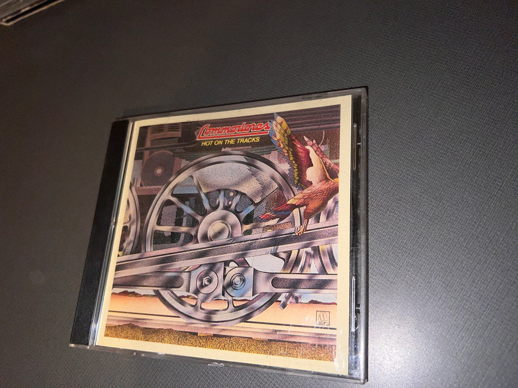 Commodores "Hot On The Tracks" - 1976 RE - Motown 3746352572 - Funk CD