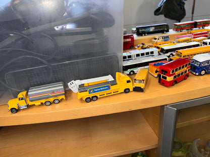 Bundle of vintage toys diecast model buses and vehicles 35 total