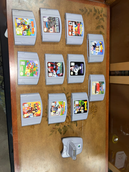 Bundle of Nintendo 64 games manuals and carrying case!