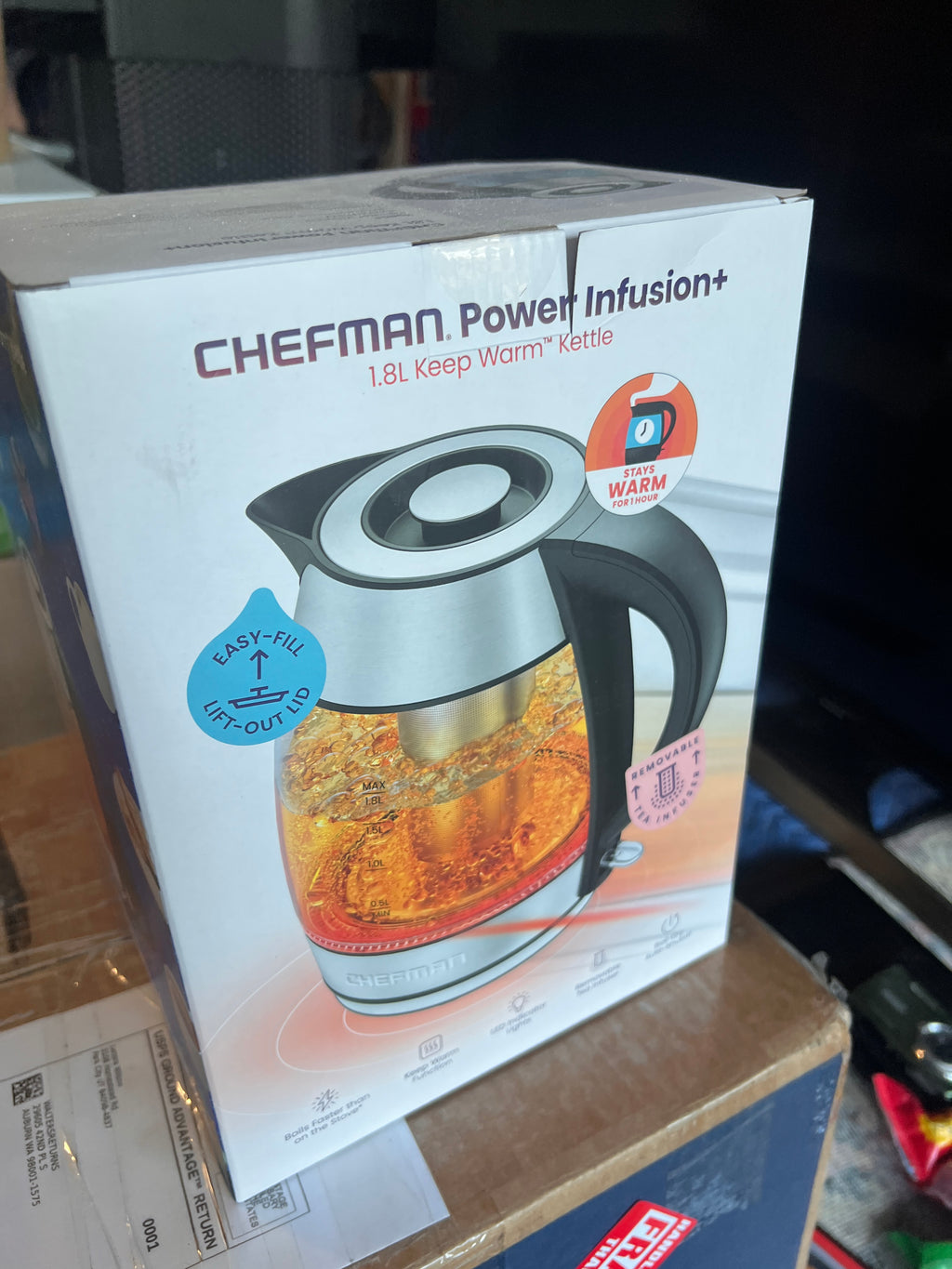 Chefman Glass Electric Kettle for Boiling Water, 1.8L 1500W, with Tea Infuser