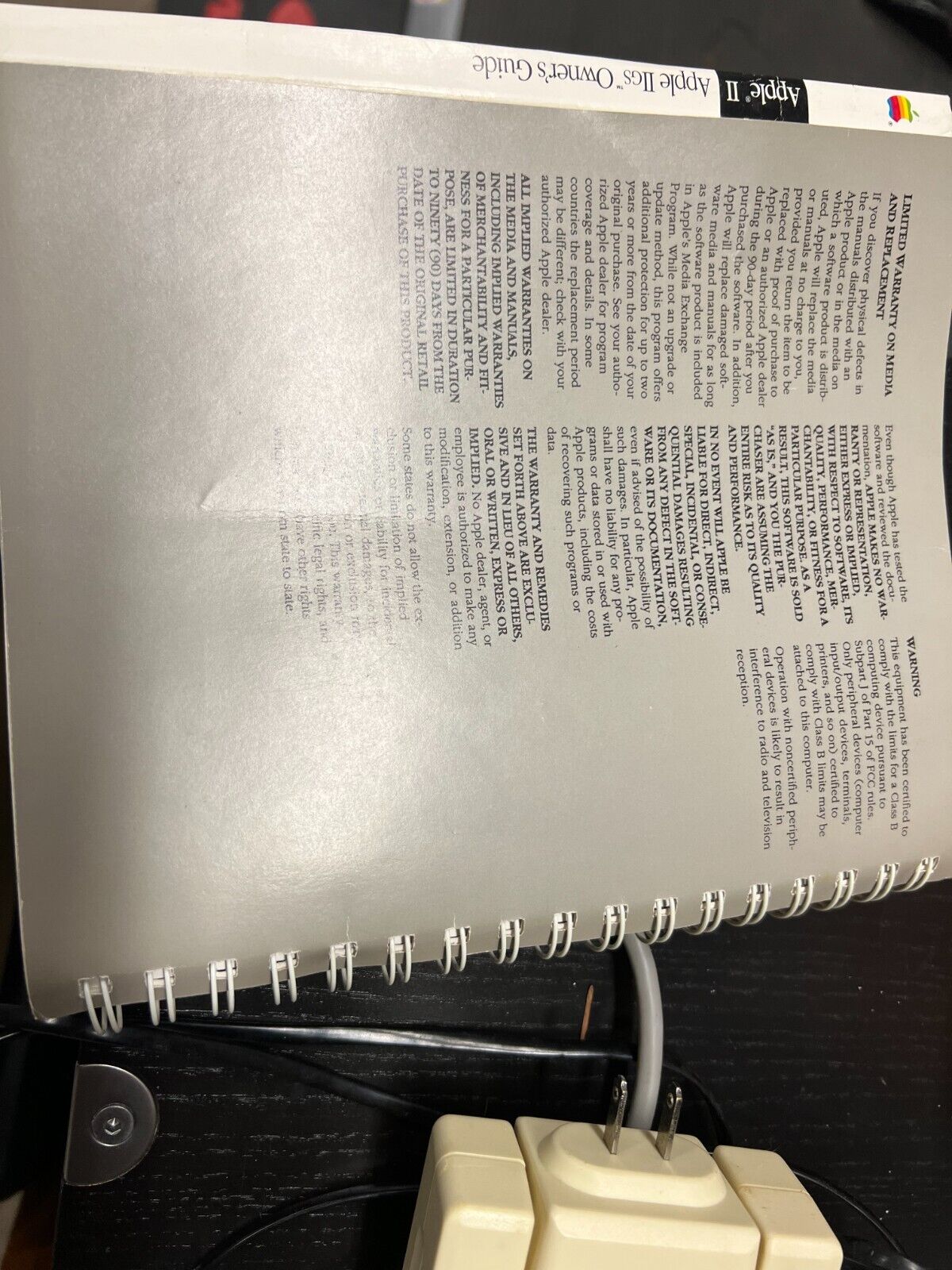 Apple IIGS Owners Guide Vintage 1986 Manual with PC1200 MD1205 Modem