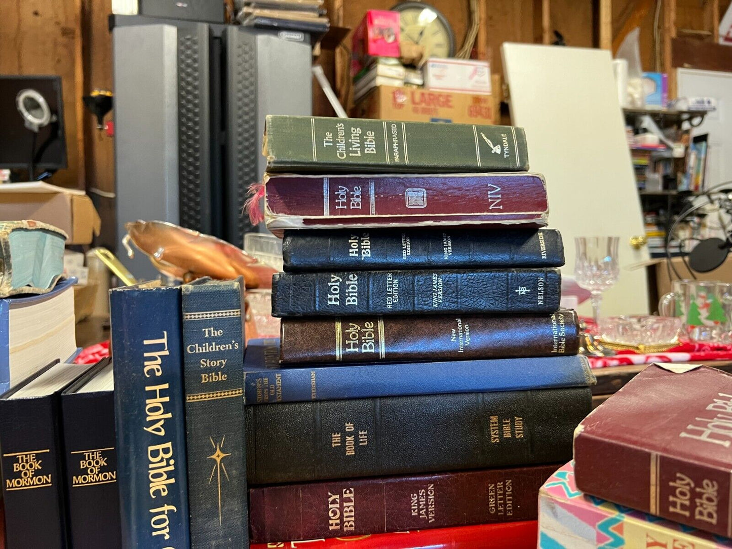 Lot of 20 Christian Bibles and Bible texts from 1970-80s