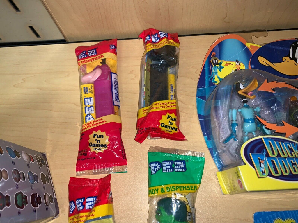 Duck Dodgers RARE Krazy Kombos Brand new and vintage Pez Hulk Spiderman MegaBlok