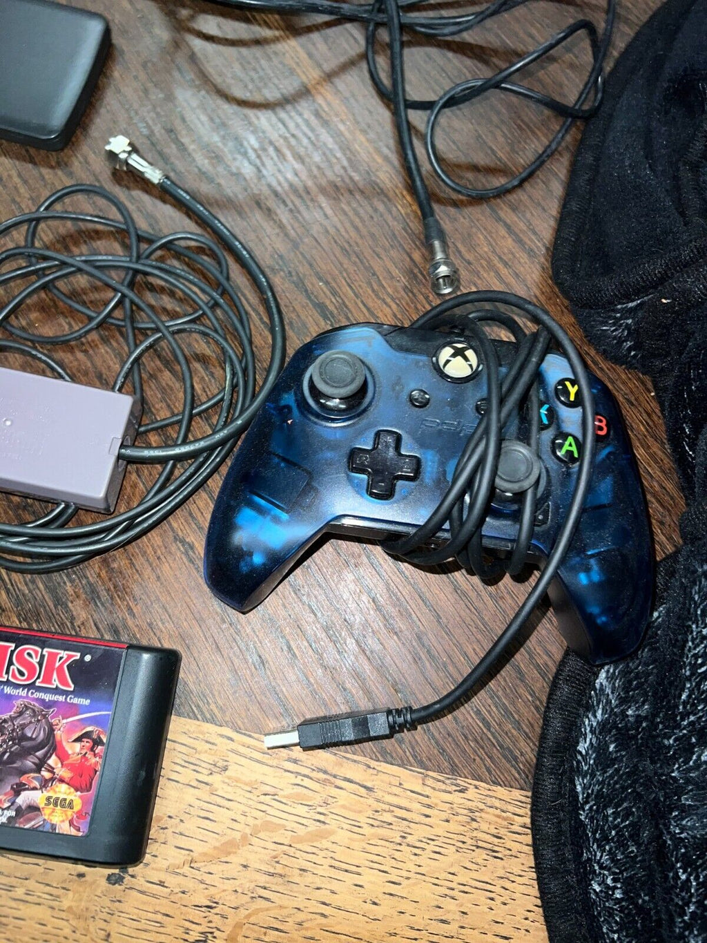 Original Sega Genesis + Nintendo Auto RF Switch Adapters Plus Xbox Controller ++