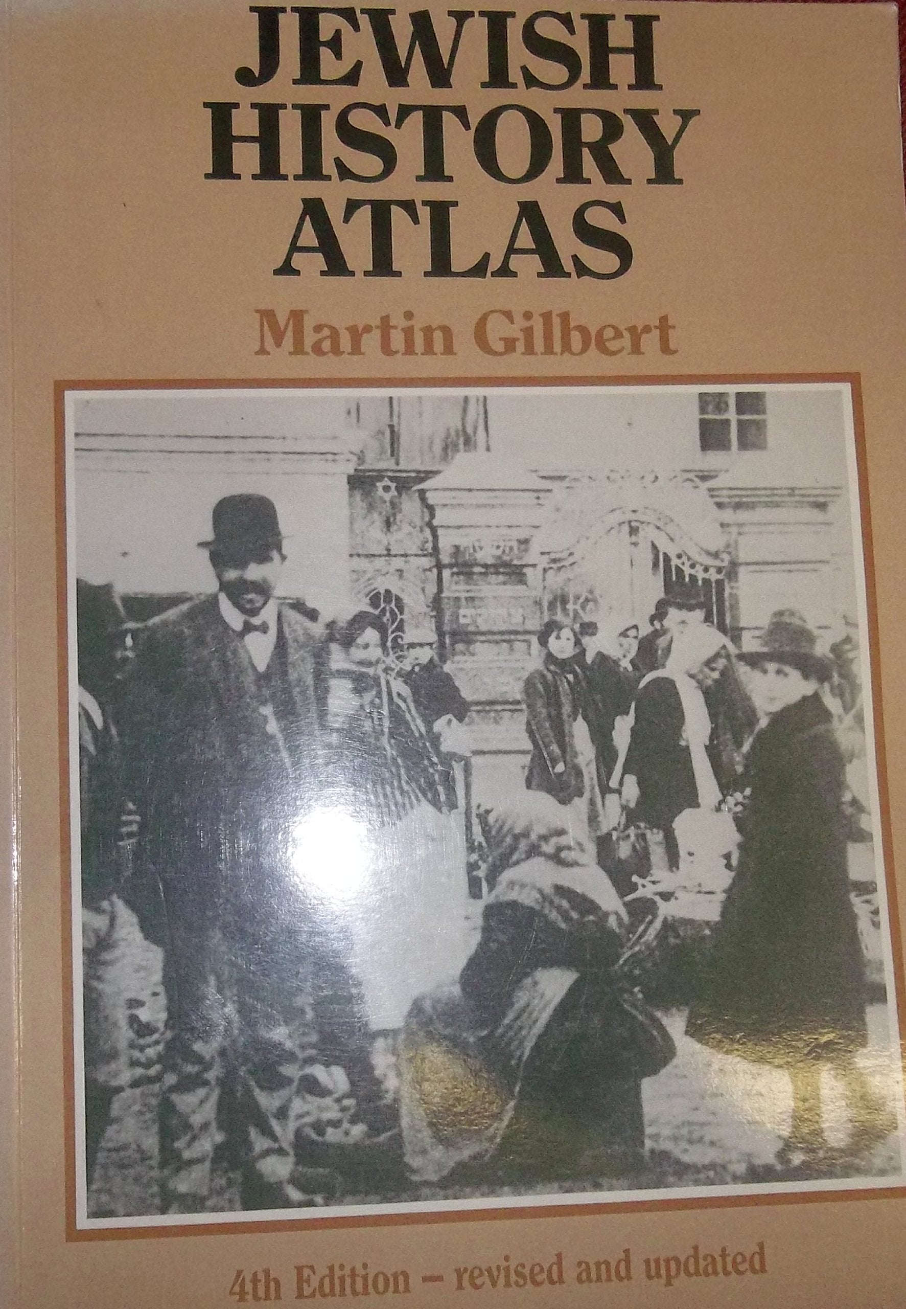 Jewish History Atlas [Paperback] Gilbert, Martin